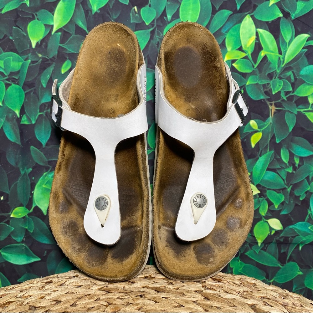 Birkenstock gizeh white leather thong sandals